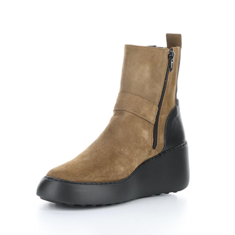 Women's Doxe Suede Boot In Taupe