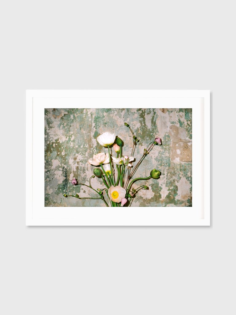 "Walls n Fleur" Framed Print