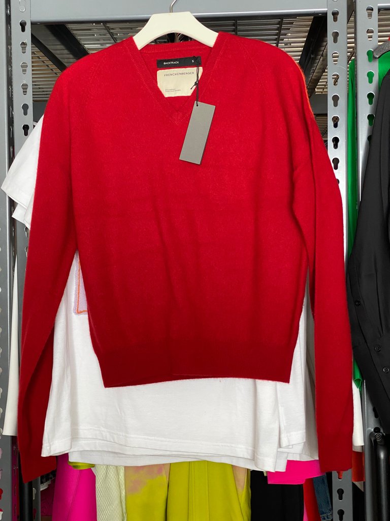 Mini V Neck Sweater - Red