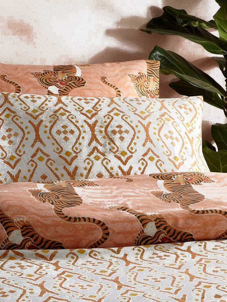 Furn Tibetan Tiger Duvet Set (Coral) (King) (UK - Superking)