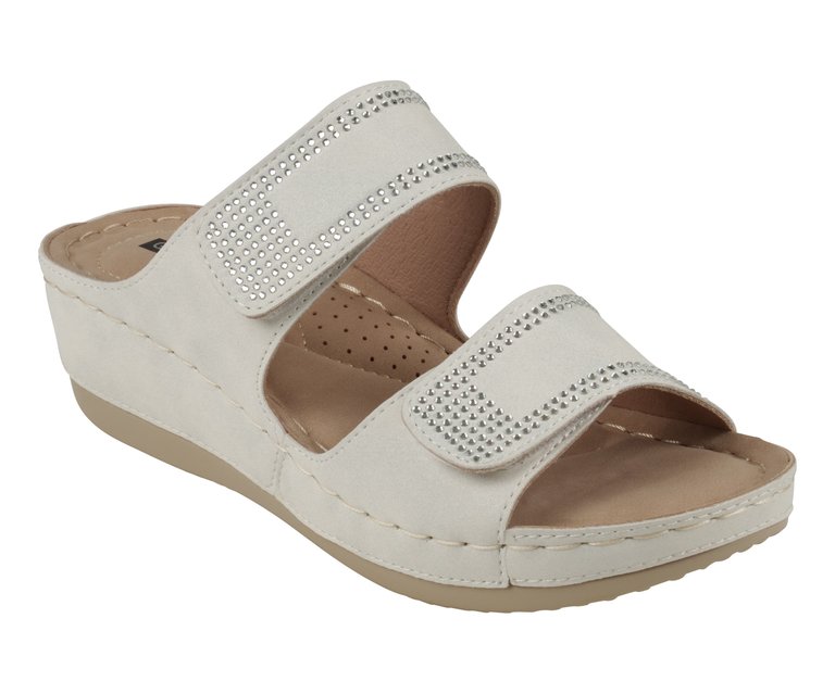 Rea White Wedge Sandals - White
