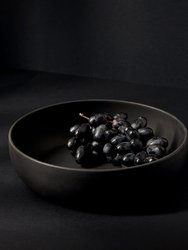 Shallow Stoneware Serving Bowl 60 oz - Black