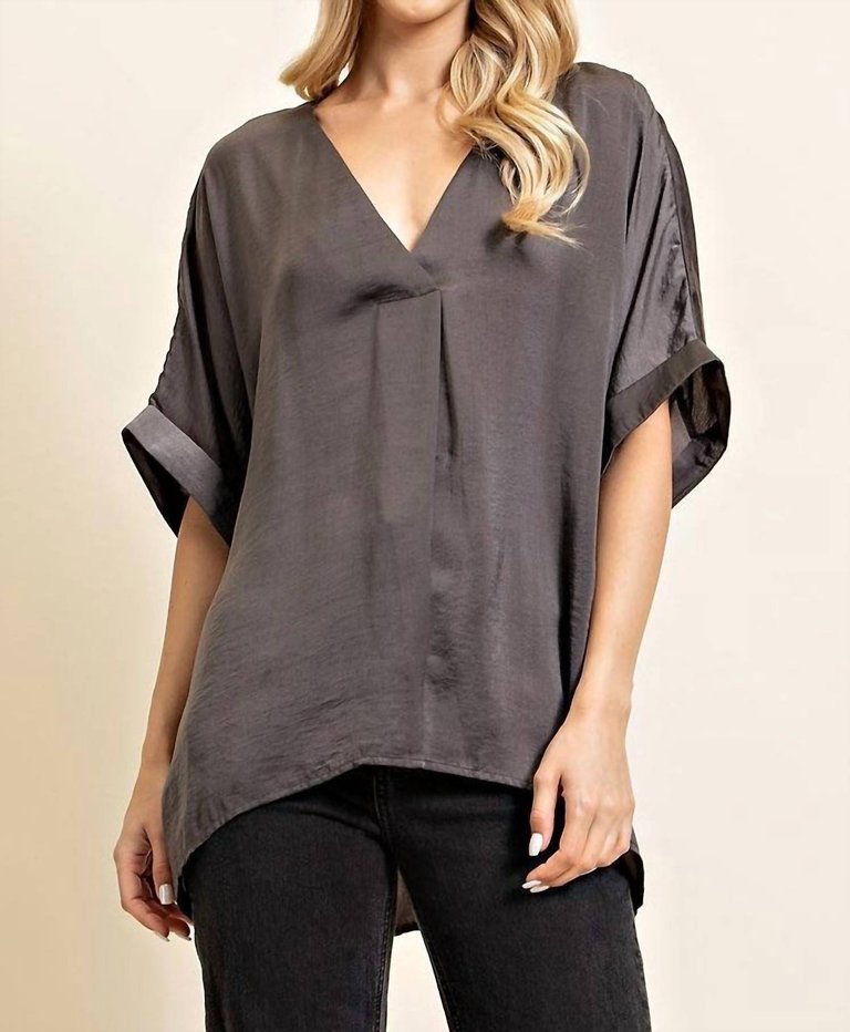 V-Neck High-Low Top In Charcoal - Charcoal