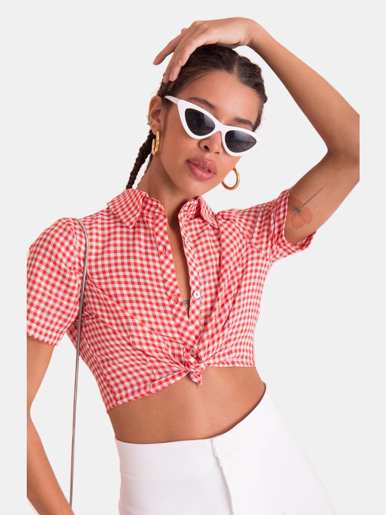 Back Cut Out Short Sleeve Crop Shirt - Red