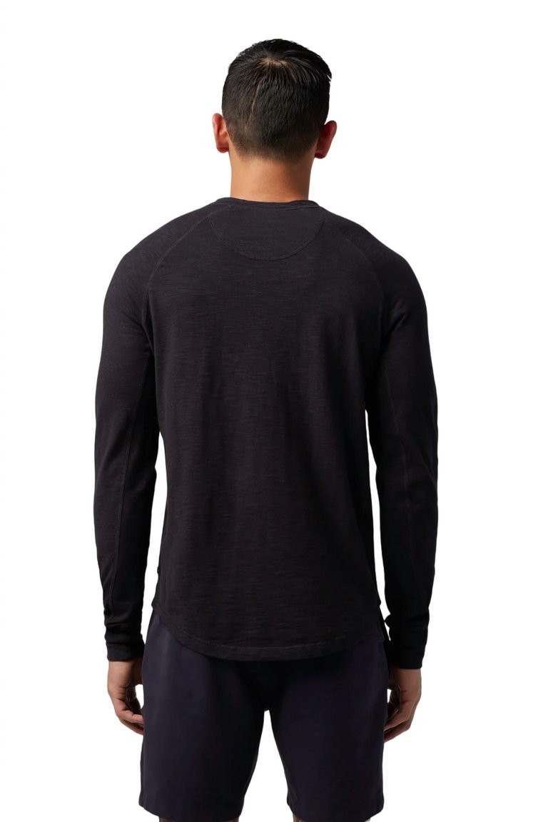 Legend Henley Shirt In Black