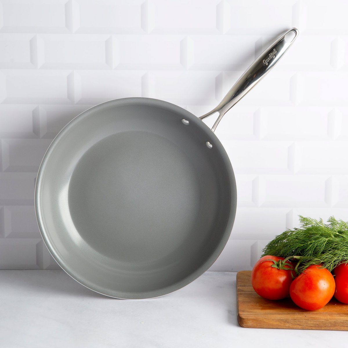 https://images.verishop.com/goodful-kitchen-goodful-11-inch-ceramic-nonstick-frying-pan-dishwasher-safe-skillet-with-comfort-grip-stainless-steel-handle-pfoa-free-cream/M00741393480047-56617717?auto=format&cs=strip&fit=max&w=1200