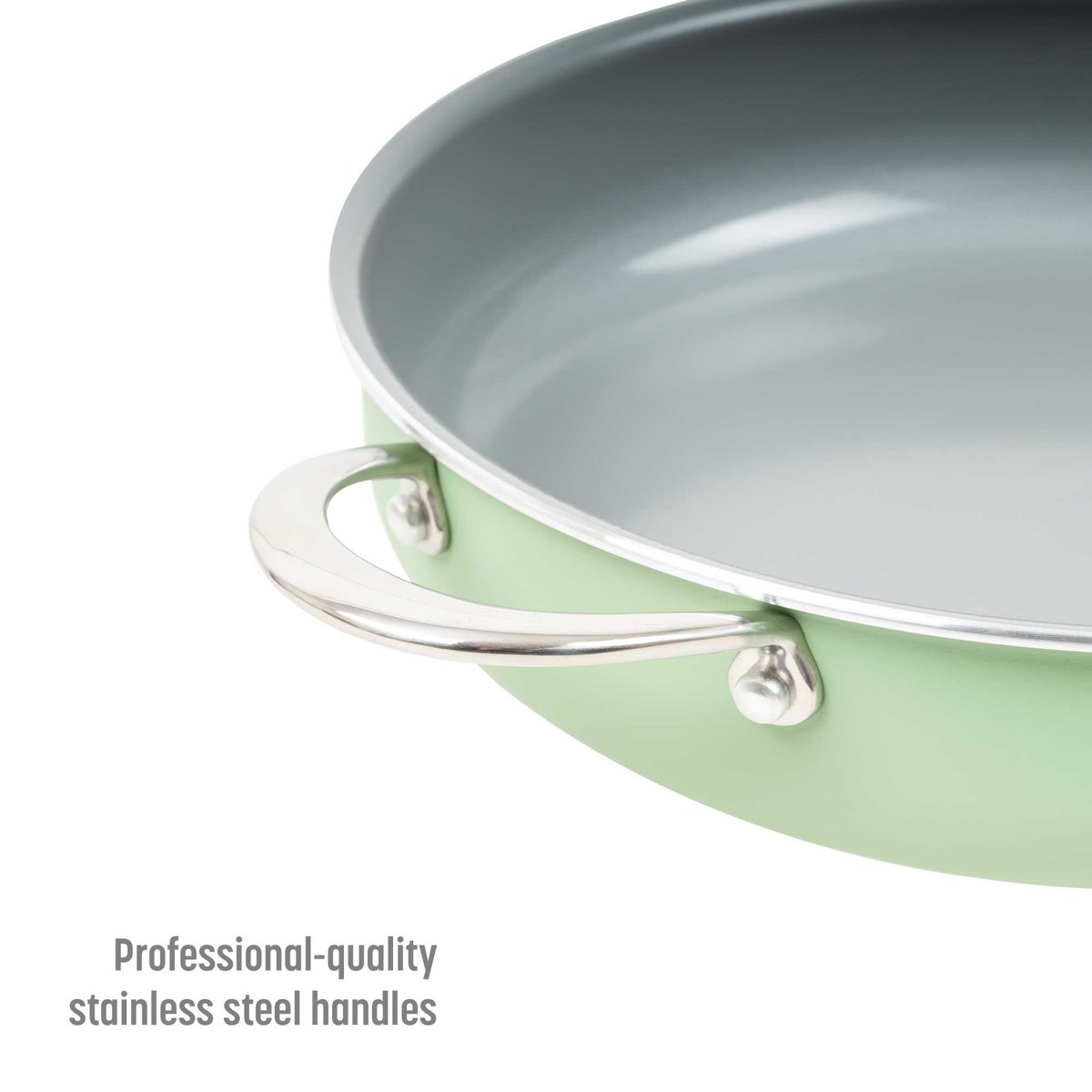 https://images.verishop.com/goodful-kitchen-goodful-ceramic-nonstick-deep-saute-pan-with-lid-4-quart-comfort-grip-stainless-steel-handle-pfoa-free-skillet-frying-pan-in-green/M00741393480085-1966409892?auto=format&cs=strip&fit=max&w=1200