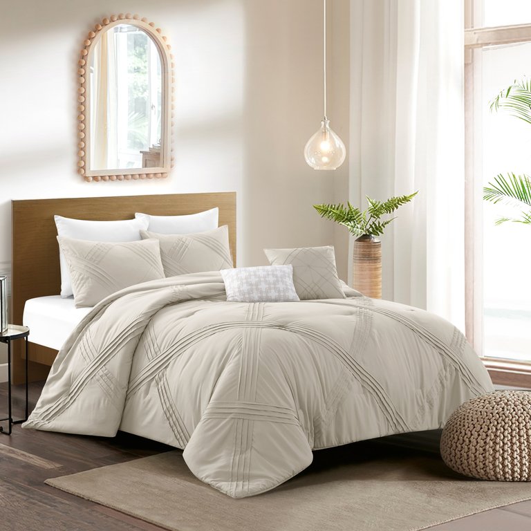 Comforter set hotsell with pillows