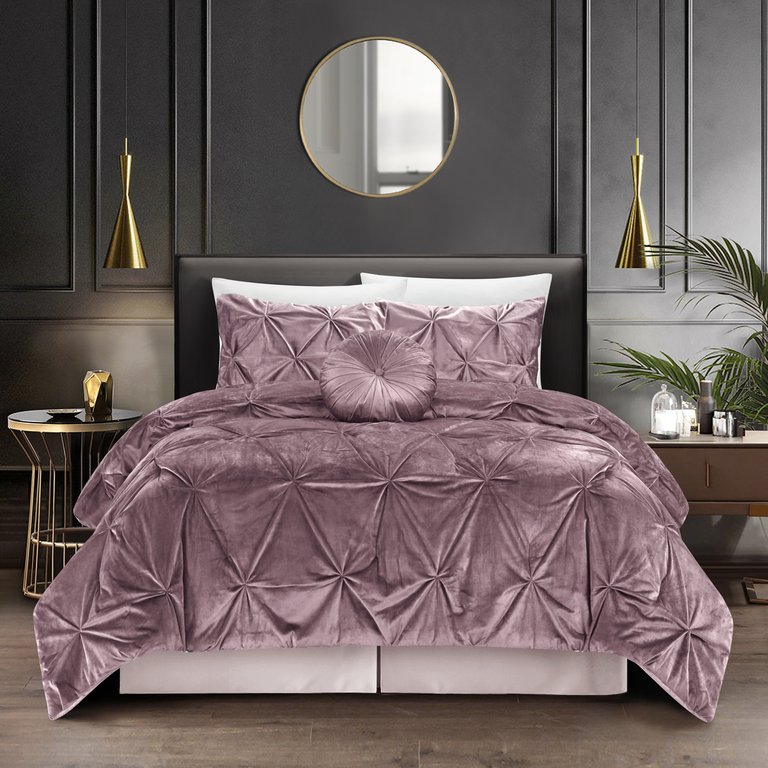 Grace Living - Nilah Velvet 5pc Comforter Set With Maple 2 Pillow Shams, 1 Decorative Pillow, 1 Comforter, 1 Bed Skirt  - Blush King