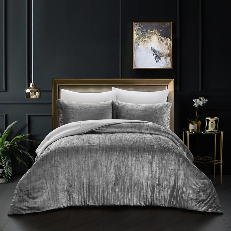 Grace Living - Tillie Velvet 3pc Comforter Set With 2 Pillow Shams, 1 Comforter - Dark Grey King