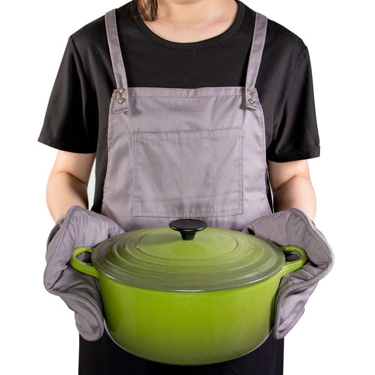 Adjustable 31" Apron with Oven Mitts Built In