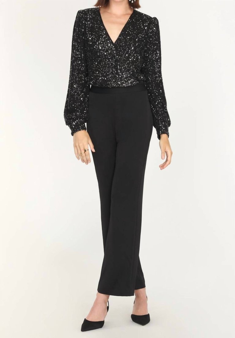 Daria Flared Trousers In Black - Black