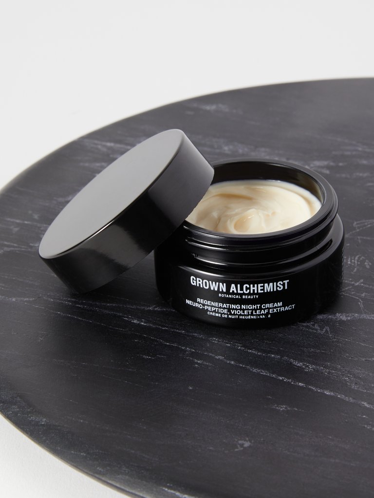 Regenerating Night Cream: Neuro-Peptide, Violet Leaf Extract