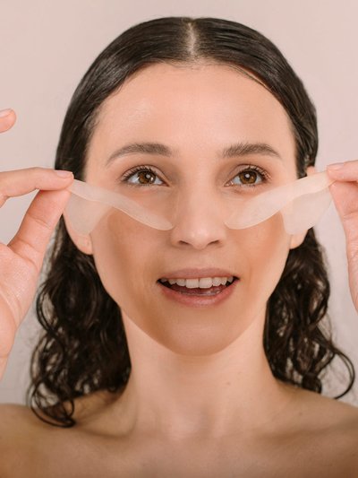 HADAKA BEAUTY Nuvo Skin Invisible Wrinkle Eye Mask product