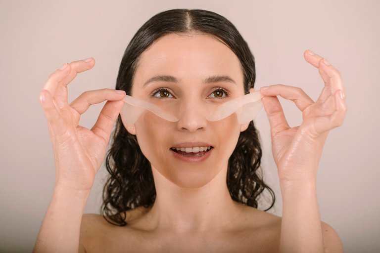 Nuvo Skin Invisible Wrinkle Eye Mask