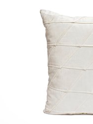Tilted Square Fish Scale Design Throw Pillow - Cream