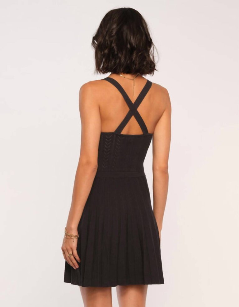 Thera Dress In Black