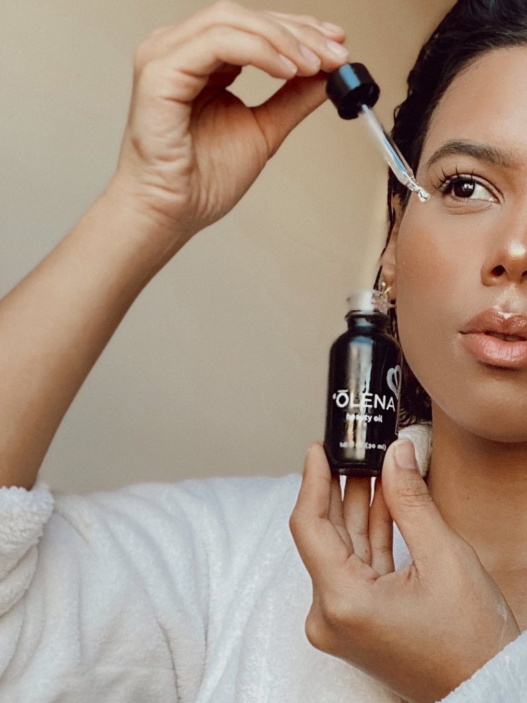 Ōlena Beauty Oil