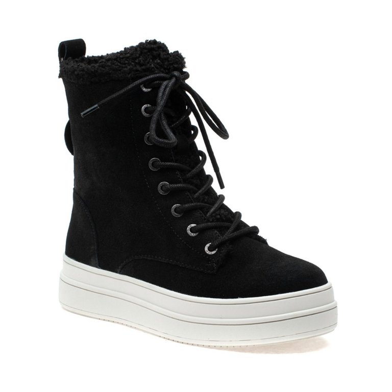 Women's Torrie Waterproof Lace Up Boot In Black - Black