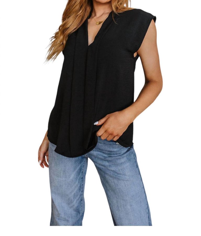 Elevate Everyday Blouse In Black - Black