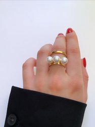 Double Band Ring w/ 3 Pearls