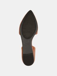 Journee Collection Women's Braely Flat