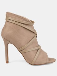 Journee Collection Women's Samara Bootie 