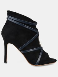 Journee Collection Women's Samara Bootie 