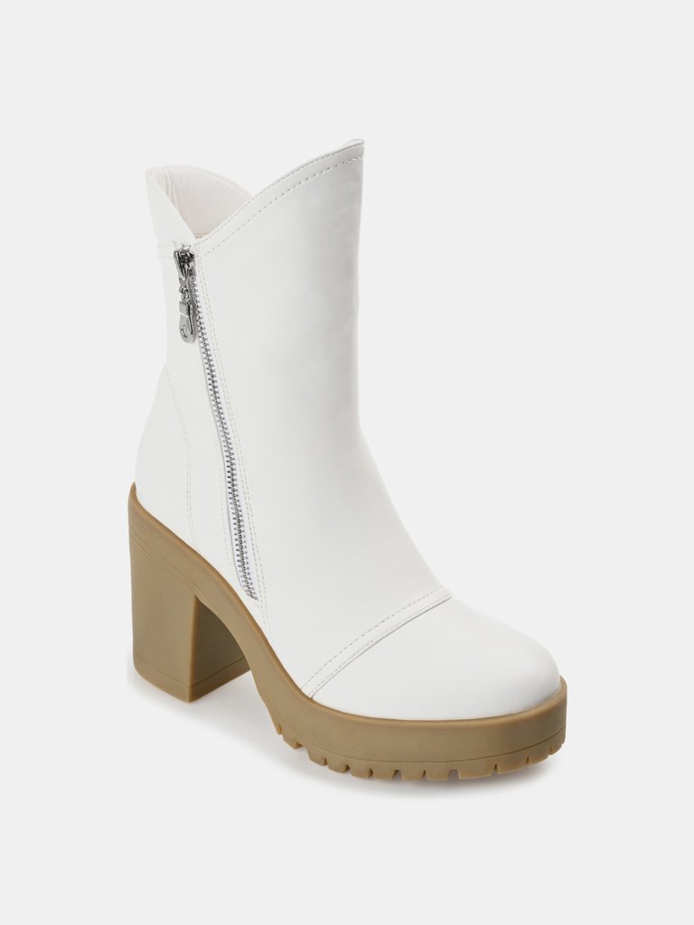 Journee Collection Women's Tru Comfort Foam Jaquie Bootie - White