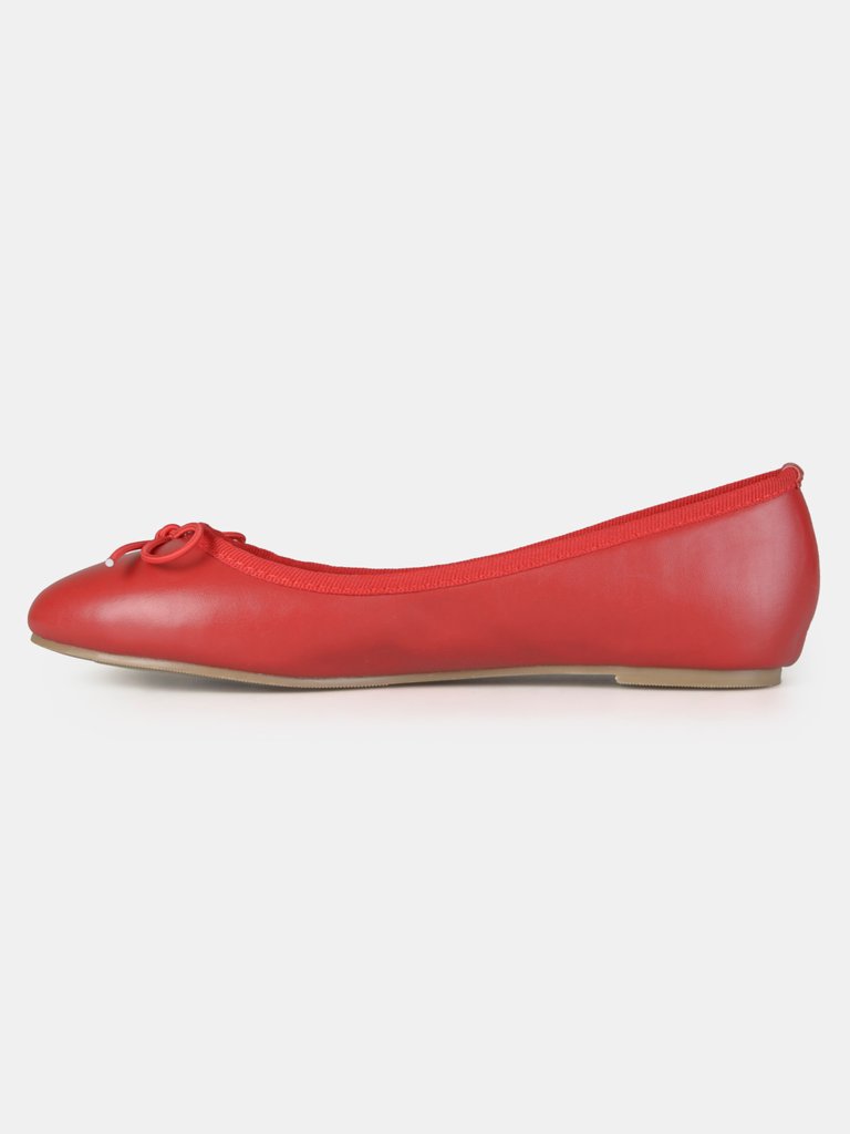 Journee Collection Women's Vika Flat