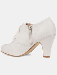 Journee Collection Women's Wide Width Leona Bootie 