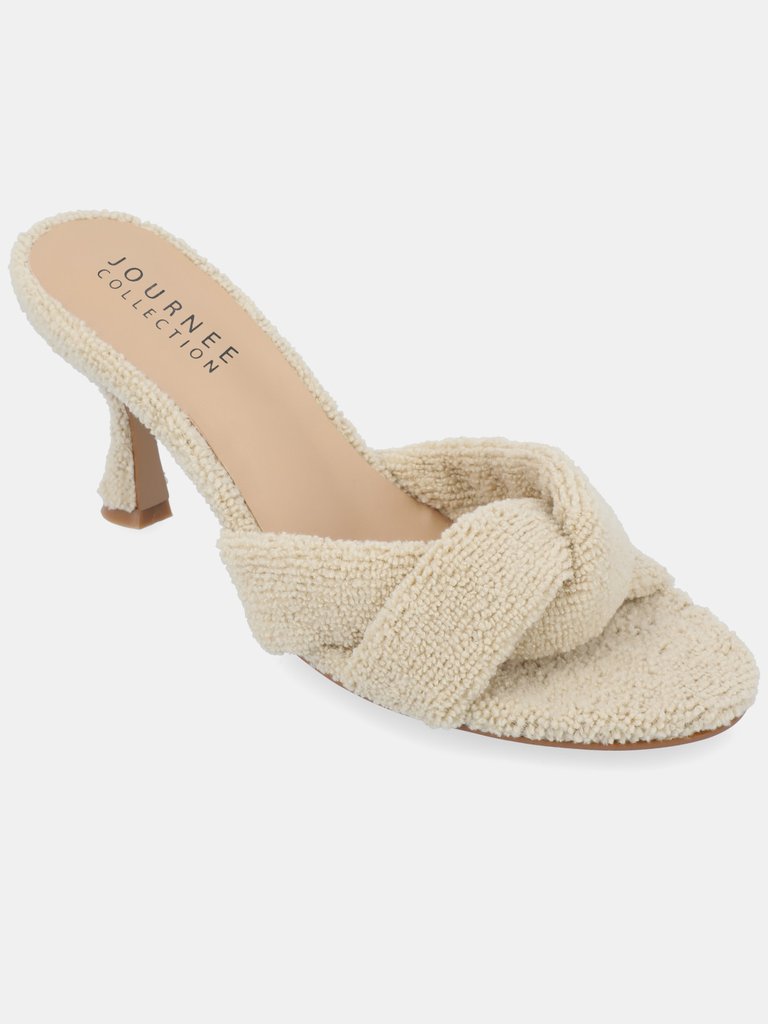 Women's Mannon Pumps - Tan