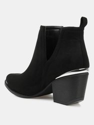 Women's Wide Width Issla Bootie