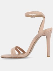 Women's Yevva Pumps