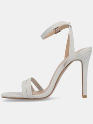 Women's Yevva Pumps