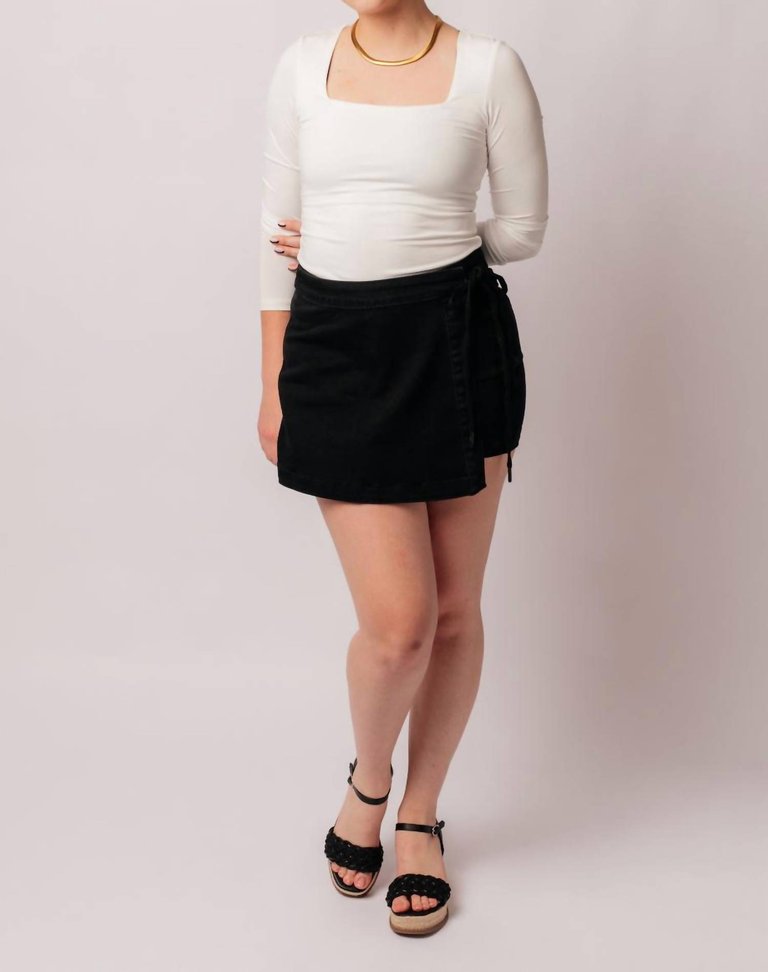 High Rise Side Tie Denim Skort In Black