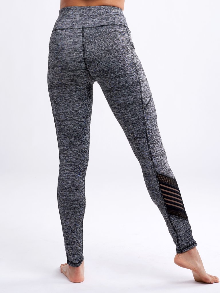 High-Waisted Pilates Leggings with Side Pockets & Mesh Panels