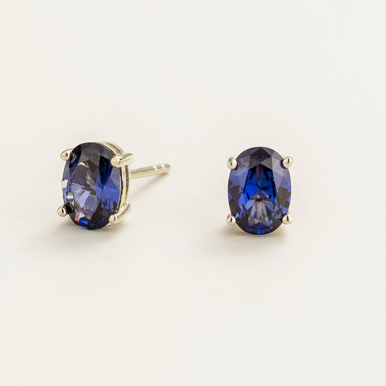 Ovo White Gold Earrings Set With Blue Sapphire