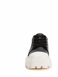 The Geli® Solid Sneaker - Black