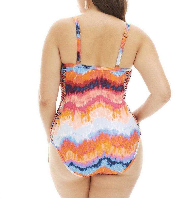 Plus Size Macrame Side Plunge One Piece Swimsuit In Kkc Tidal Wave