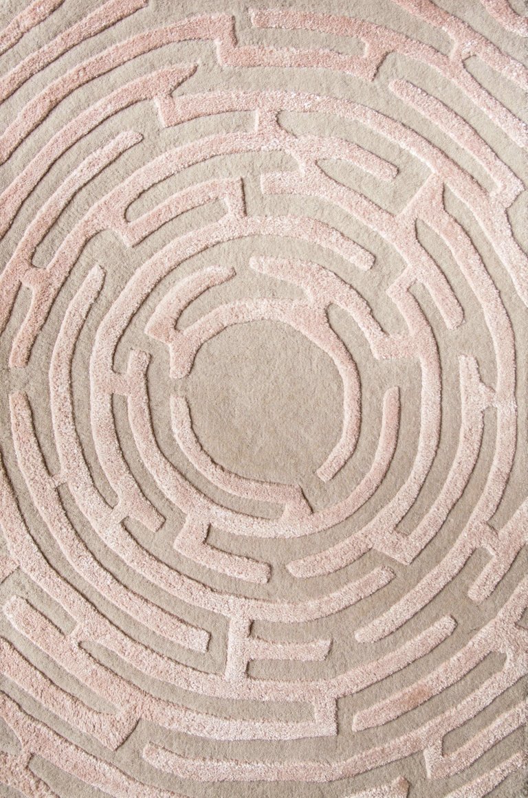 Amiens Hand-Tufted Maze Rug - Peony Pink