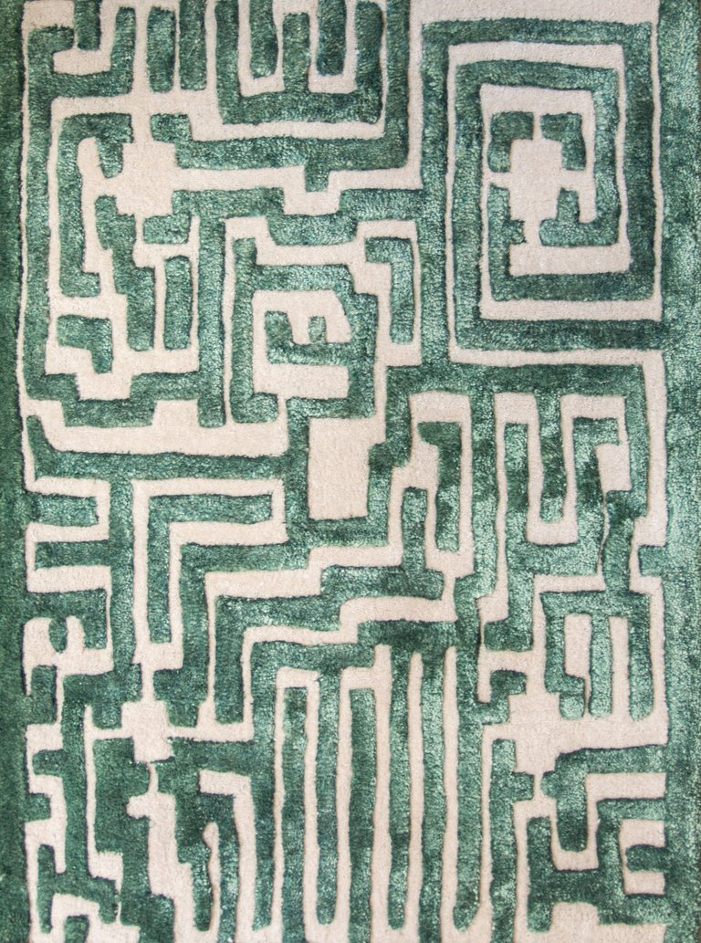 Theseus Hand-Tufted Maze Rug - Boxwood Green