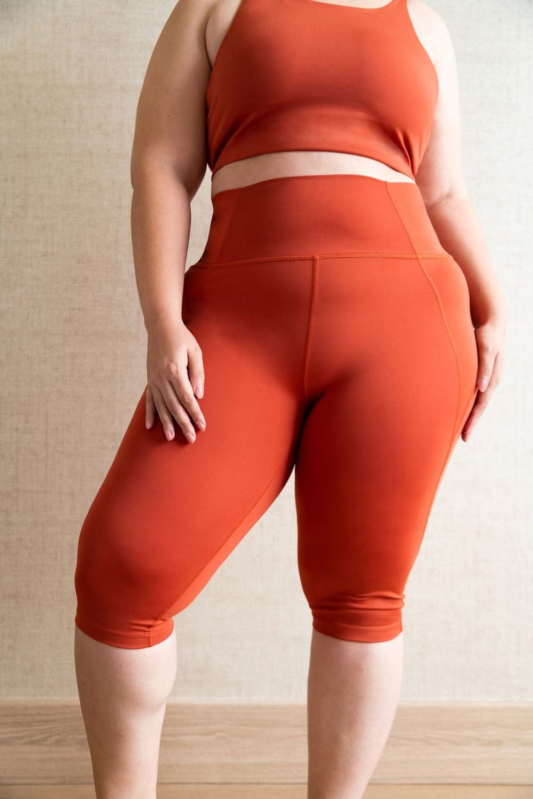 Dahlia Compression Legging in ActiveKnit - Capri - Tangerine