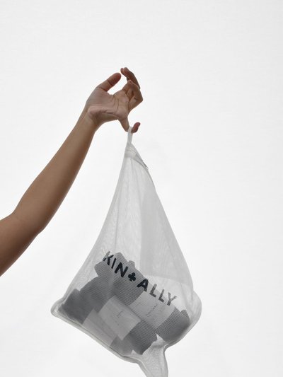 KIN + ALLY Handy Wash Bag product