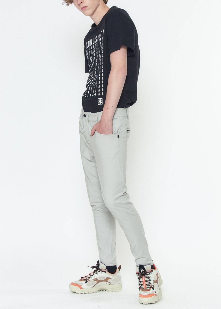 Men's Chino Pant With Asymmetrical Zipper Fly In Gray - Gray