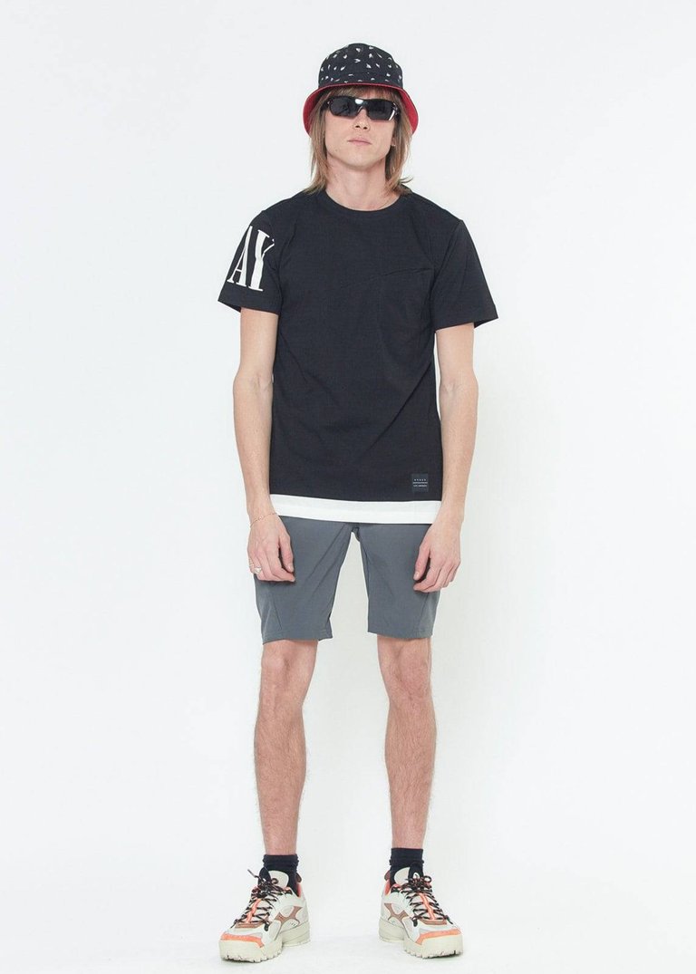 Men's Graphic Tee With Layering - Black