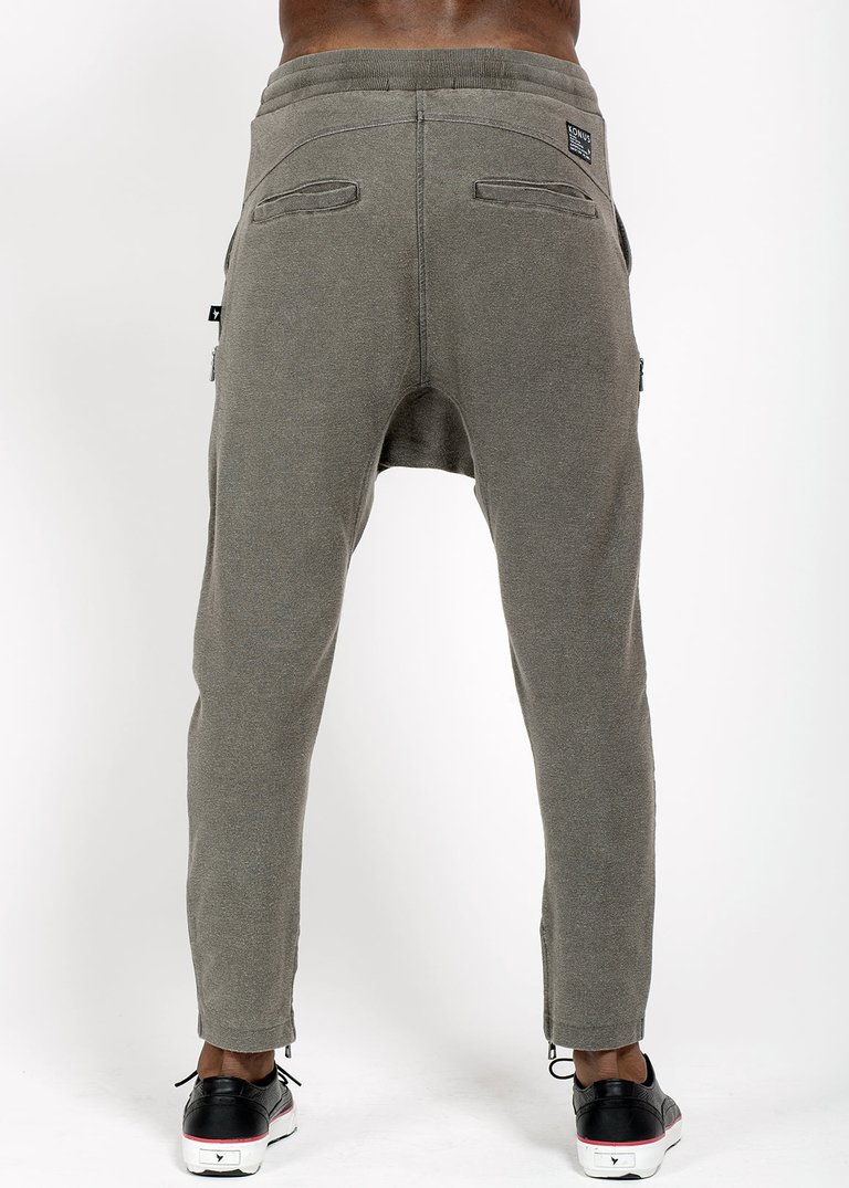 Men's Over-Dyed Drop Crotch Sweatpants In Charcoal