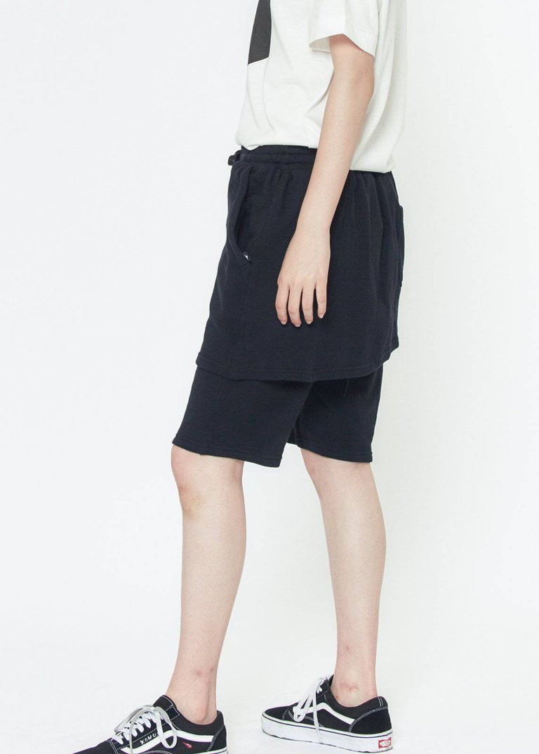 Men's Skirted Shorts In Black