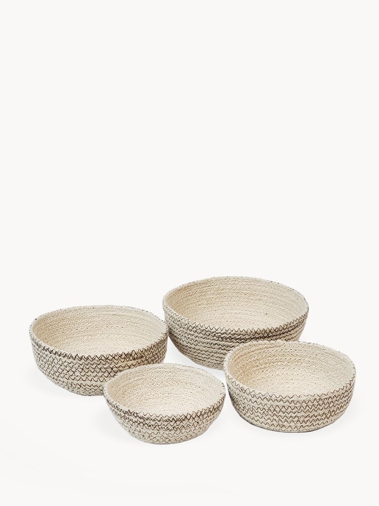 Amari  Round Bowl - Brown (Set of 4) - Off-White with Brown stitch