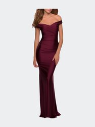 Off the Shoulder Prom Dress With Sweetheart Neckline - Dark Berry